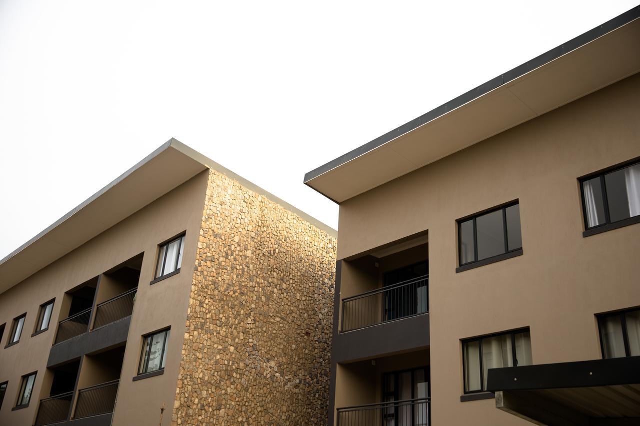 The Living Collective Apartments Pietermaritzburg Extérieur photo