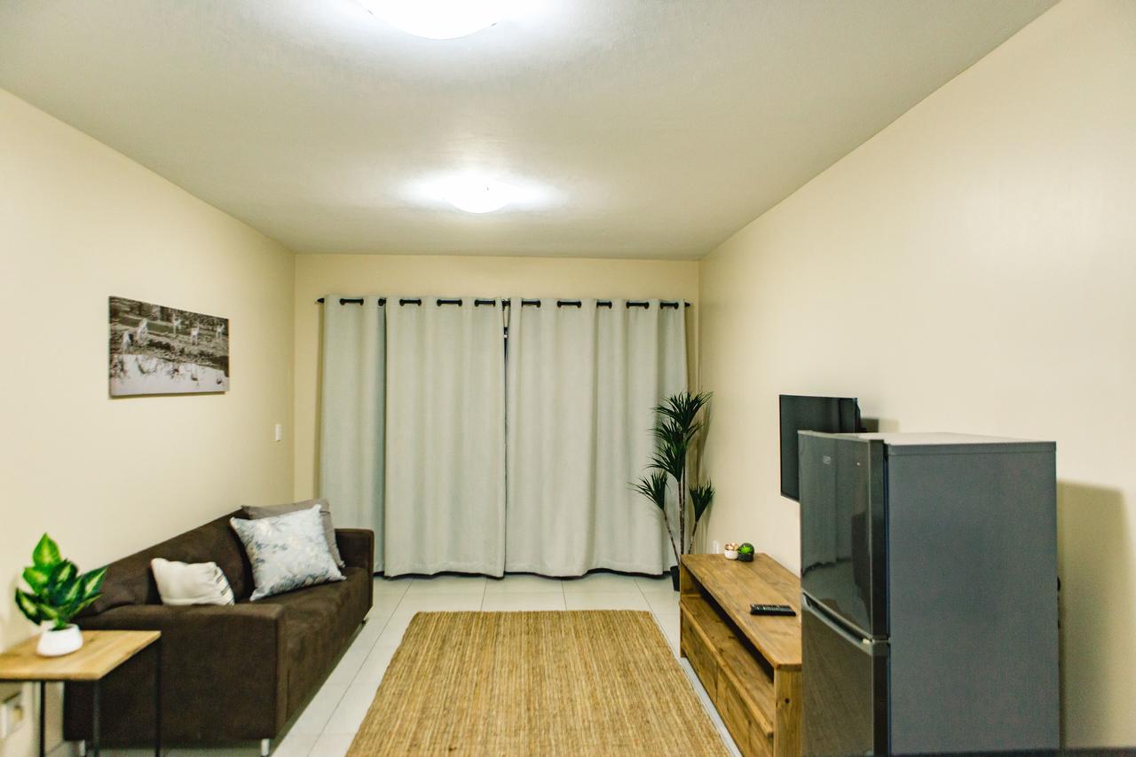 The Living Collective Apartments Pietermaritzburg Extérieur photo