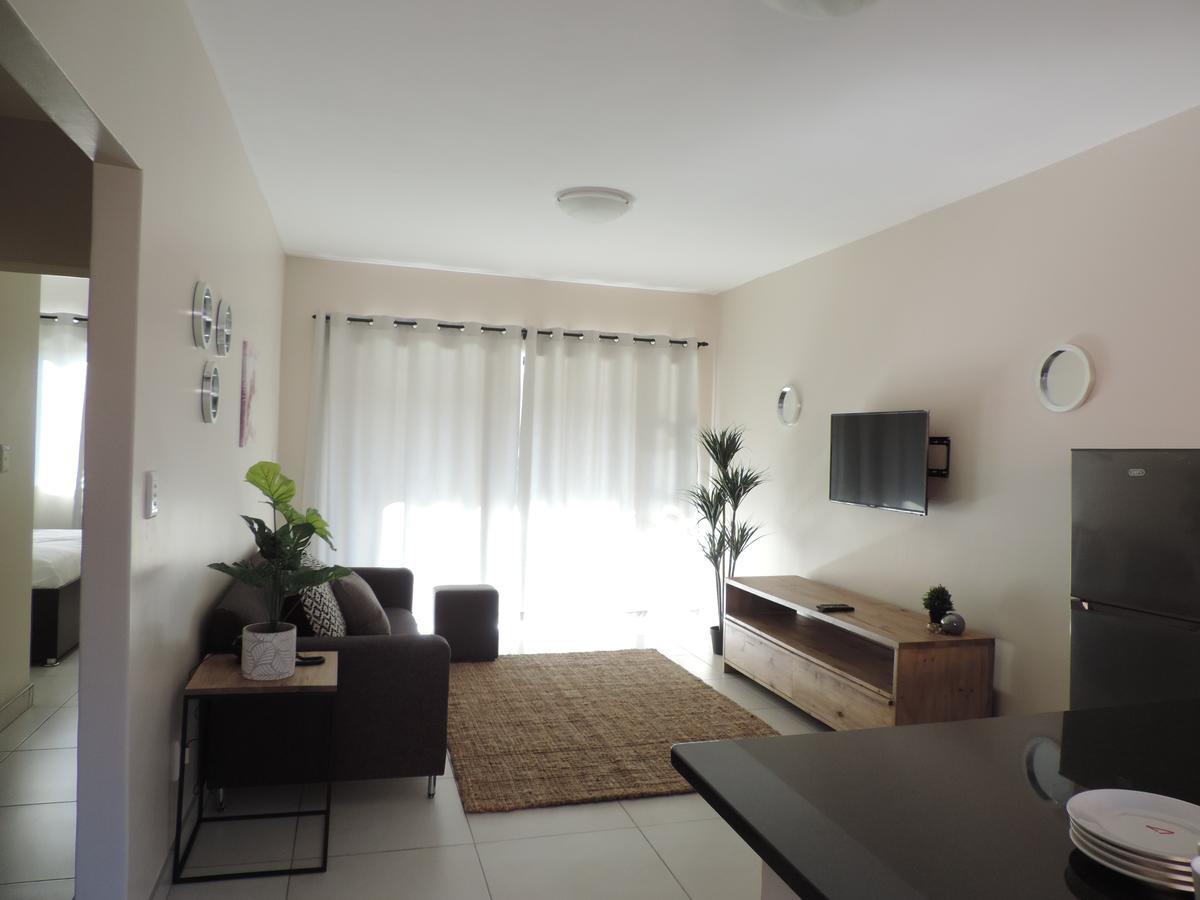 The Living Collective Apartments Pietermaritzburg Extérieur photo