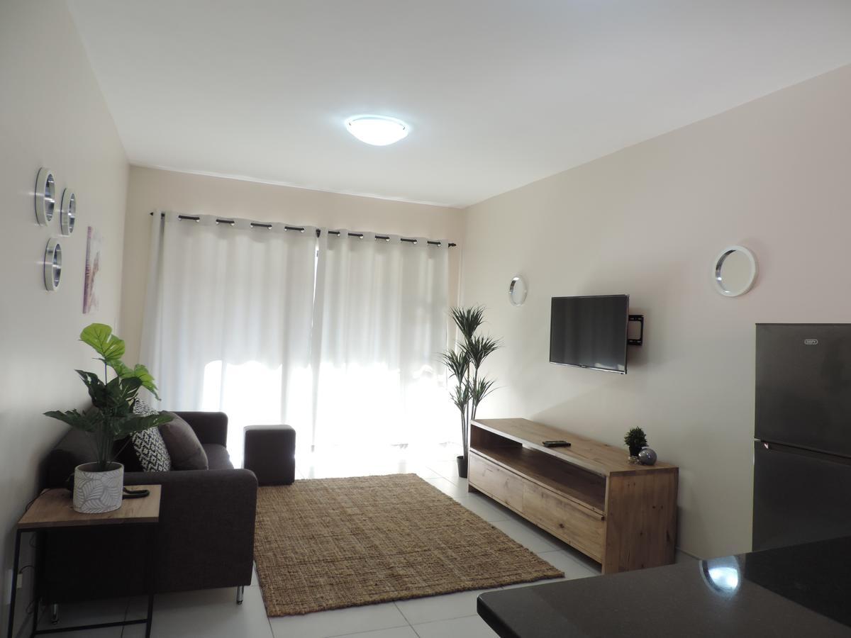 The Living Collective Apartments Pietermaritzburg Extérieur photo