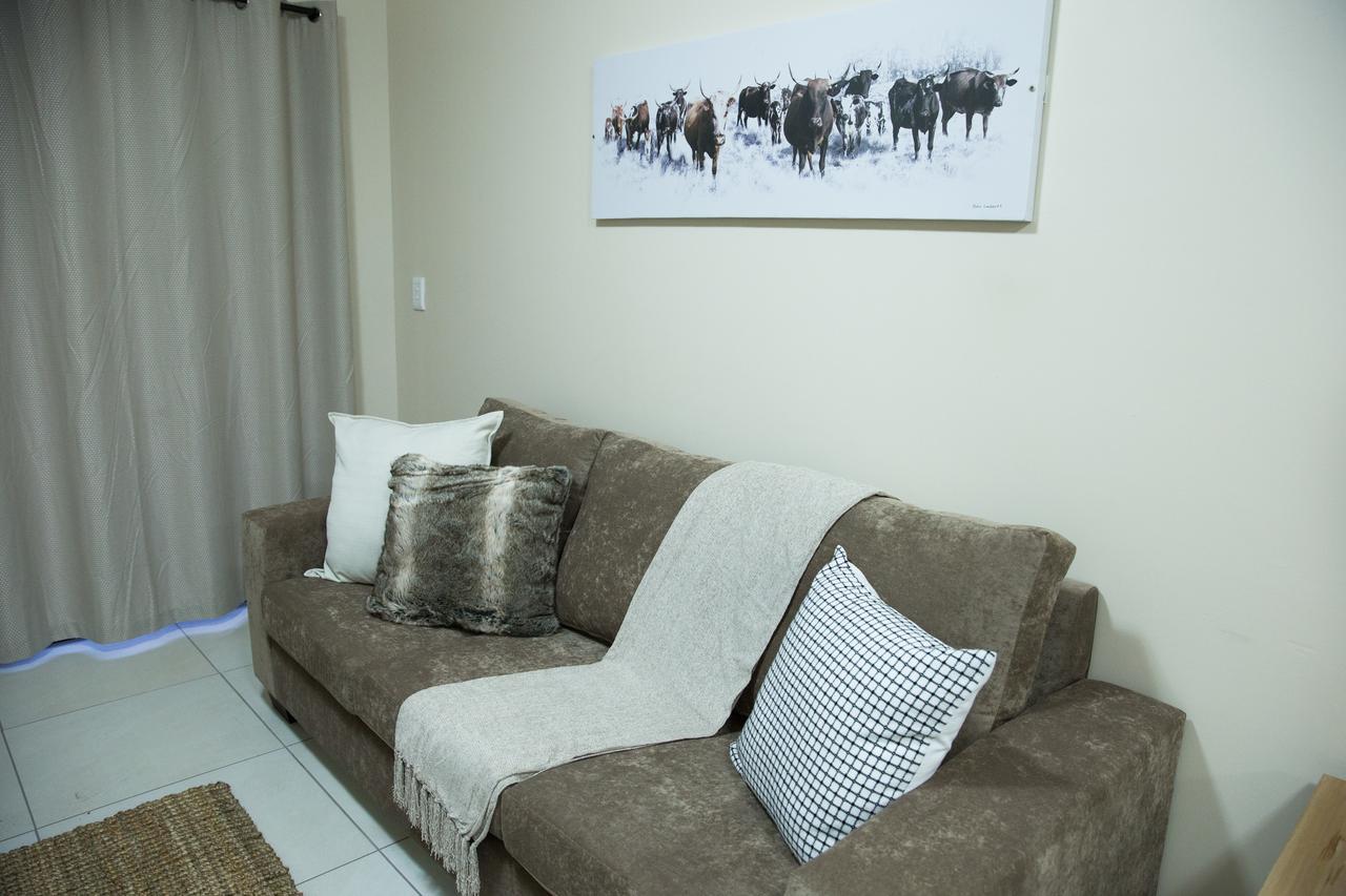 The Living Collective Apartments Pietermaritzburg Extérieur photo